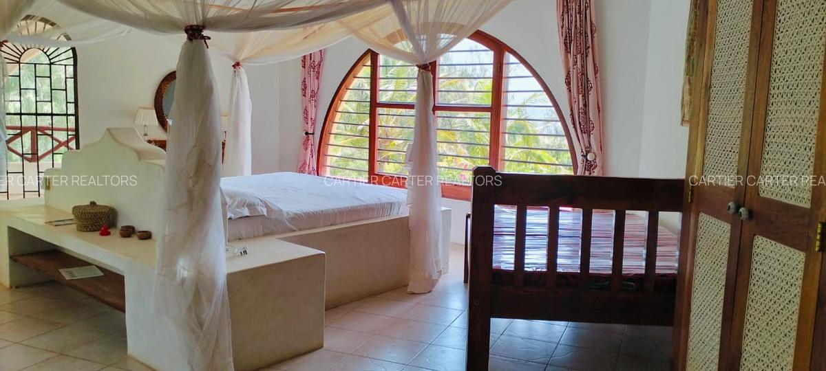 4 Bed House in Watamu - 16