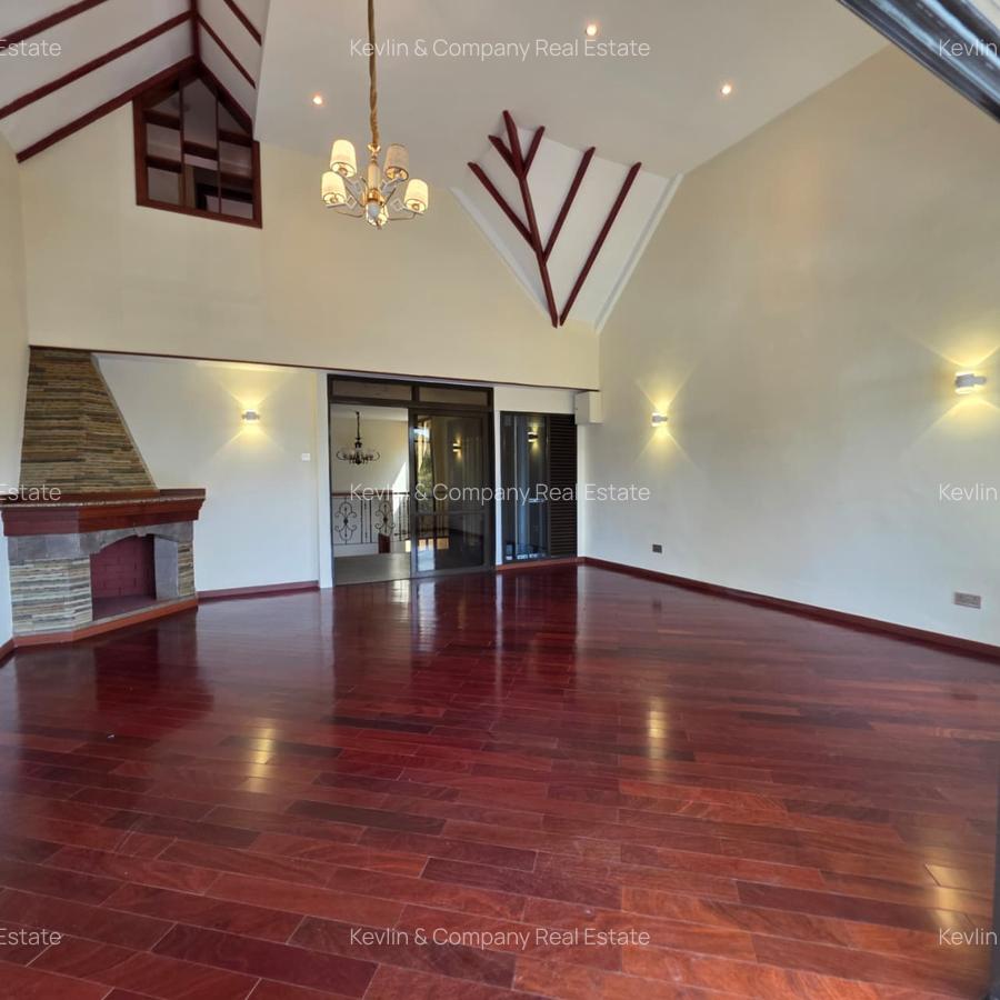 5 Bed Villa with En Suite in Lavington - 17