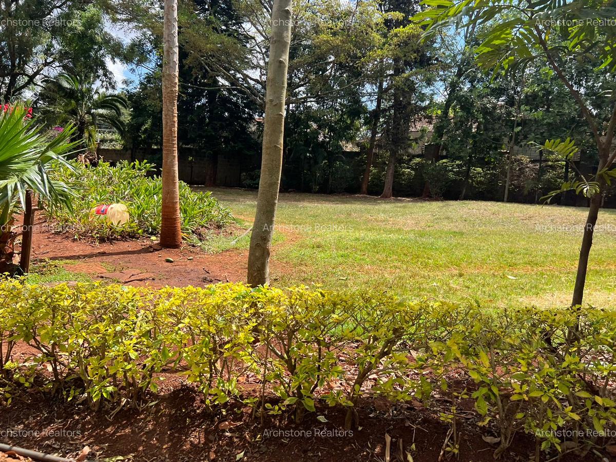 1 Bed House with Swimming Pool in Rosslyn - 12