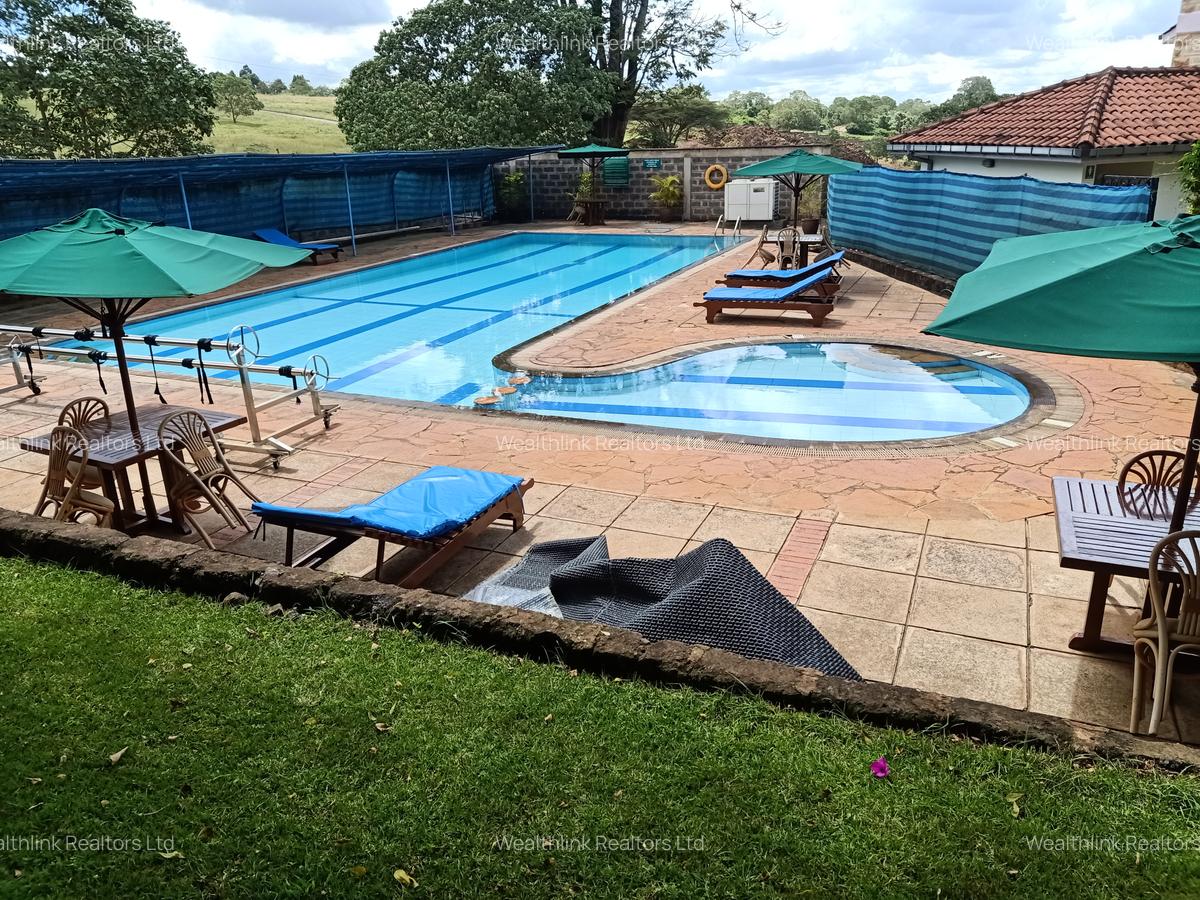 5 Bed Townhouse with En Suite at Rosslyn Redhill - 19