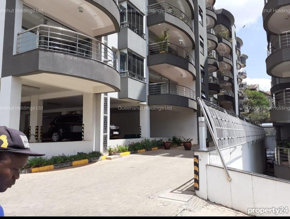 Furnished 4 Bed Apartment with En Suite in Riverside - 1