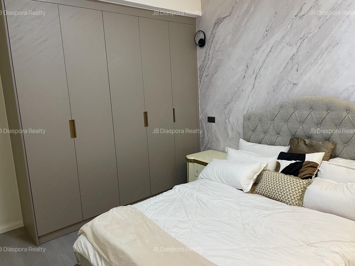 4 Bed Apartment with En Suite at Parklands - 13