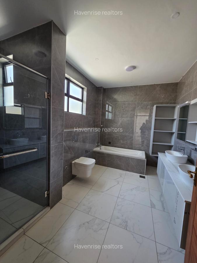 5 Bed Townhouse at Lavington - 5