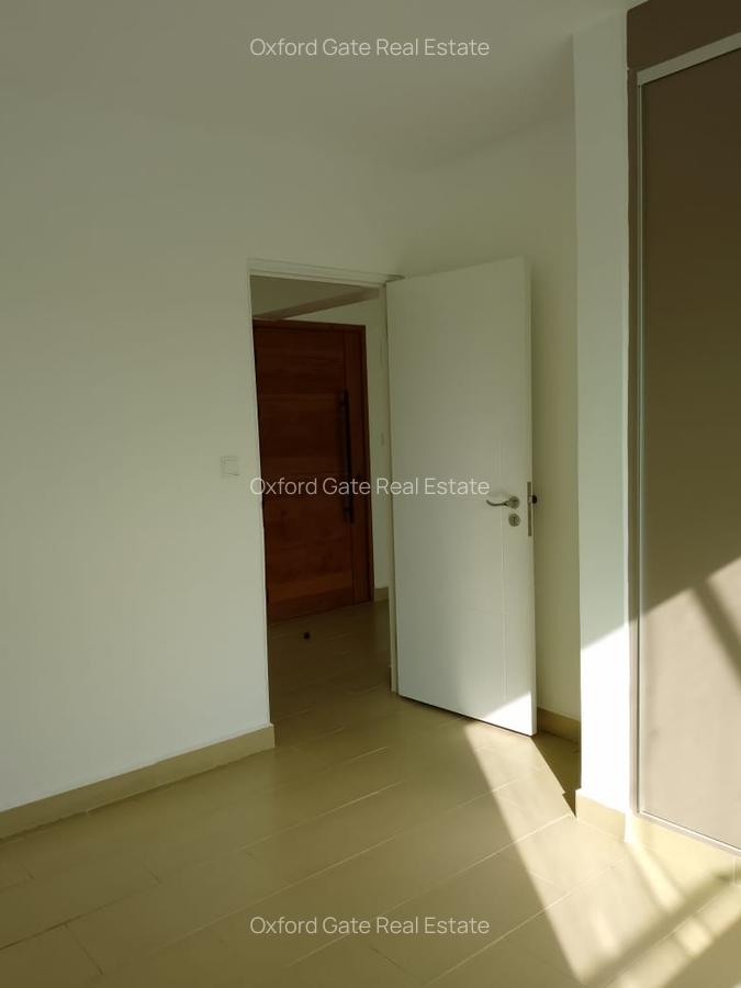 1 Bed Apartment with En Suite at Kirawa Road - 6