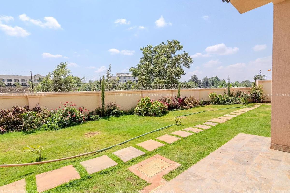 2 Bed Apartment with En Suite in Runda - 15