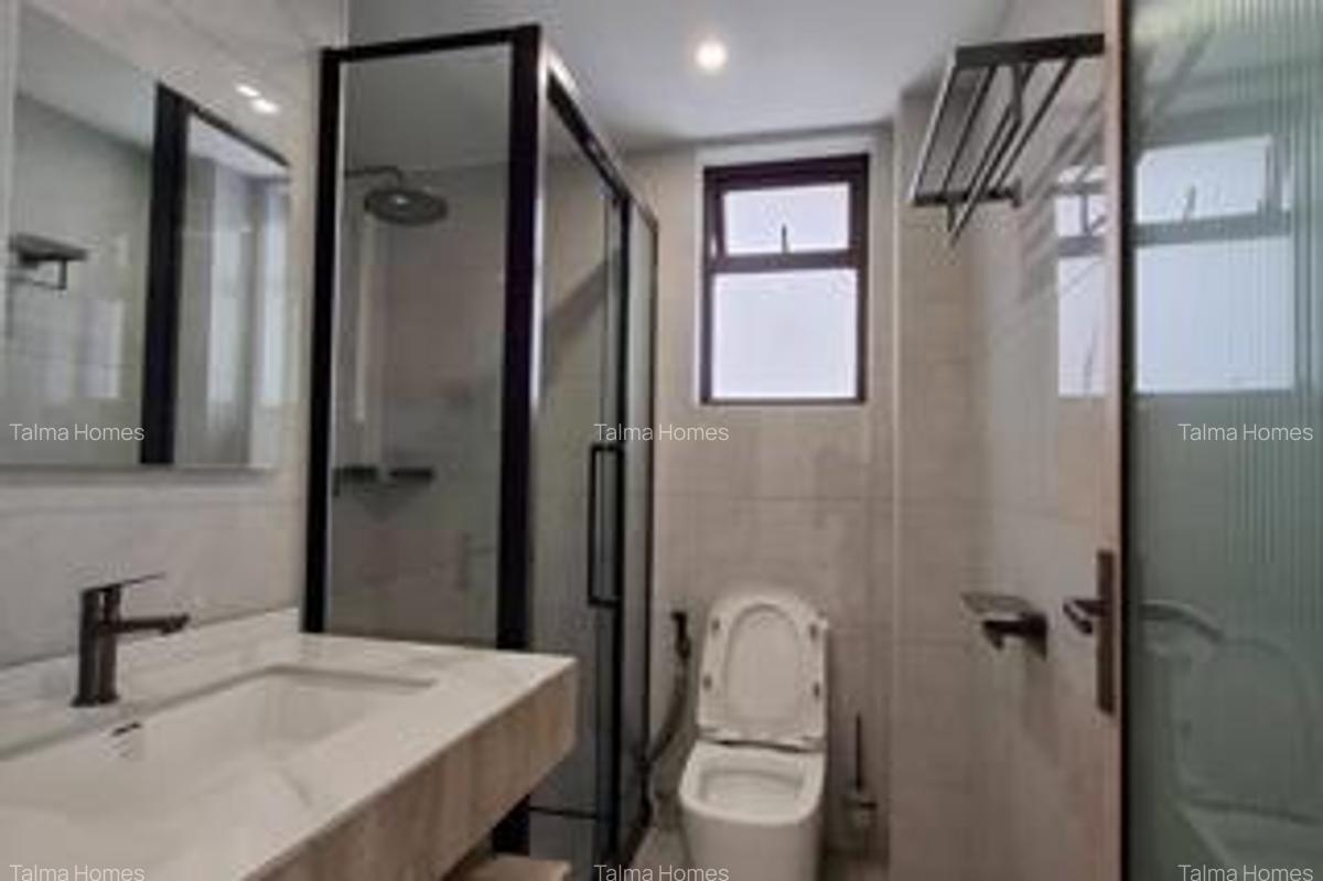 2 Bed Apartment with En Suite at Riverside Drive - 9