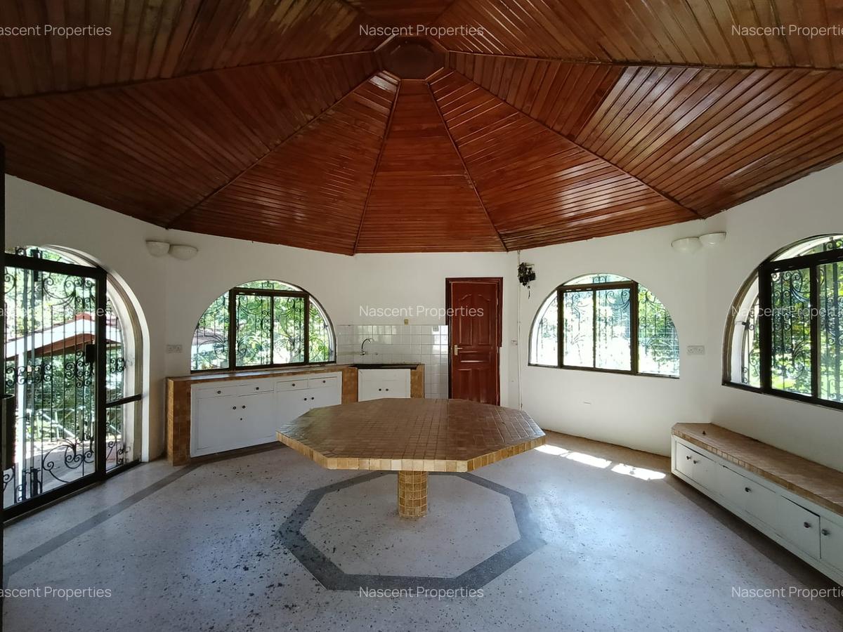 6 Bed House with En Suite in Gigiri - 13