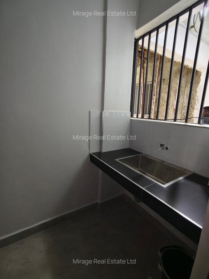 2 Bed Apartment with Swimming Pool in Kitisuru - 18