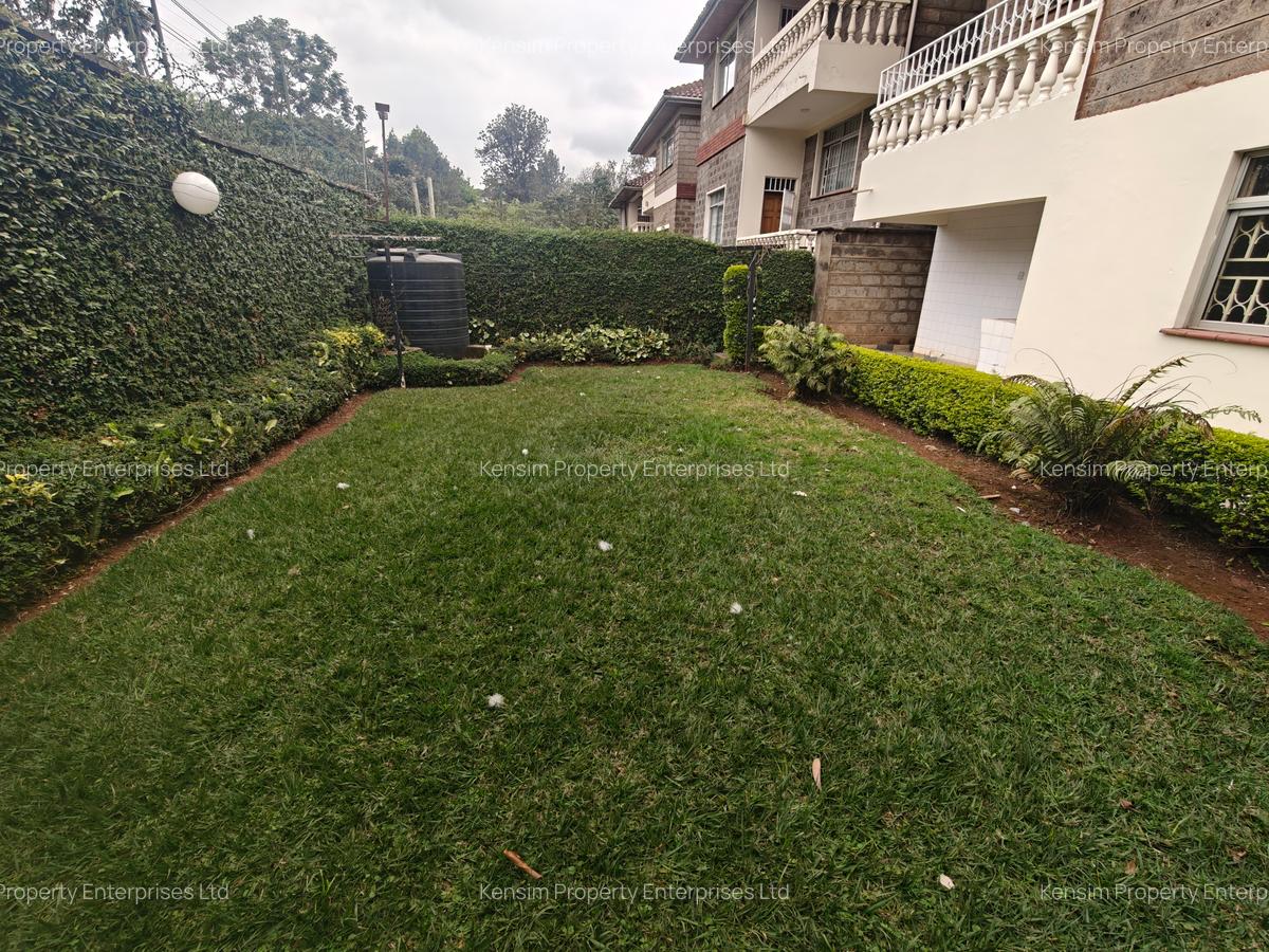 5 Bed Townhouse with En Suite in Lavington - 1