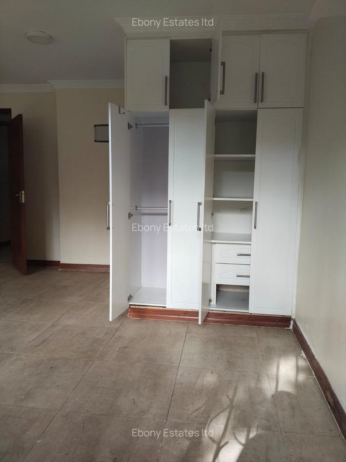 Bedsitter in Lavington - 6