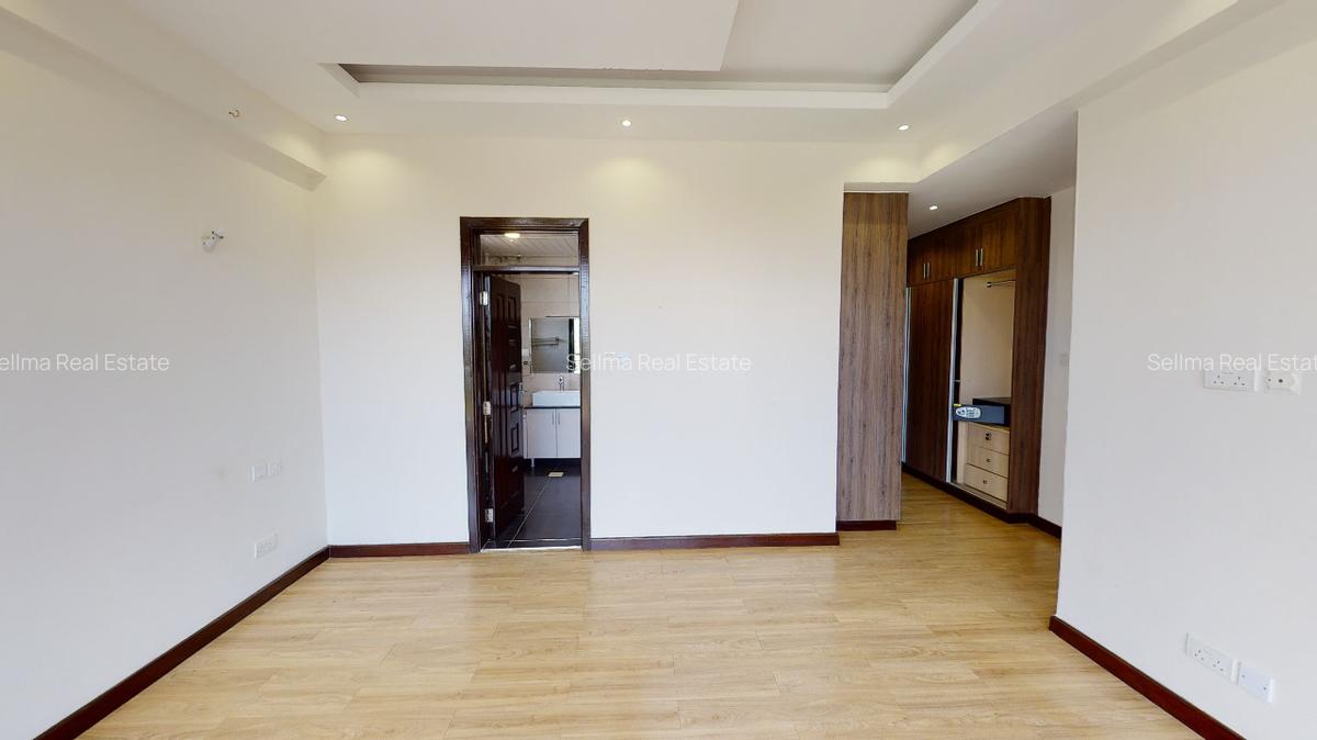 4 Bed Apartment with En Suite at General Mathenge - 14