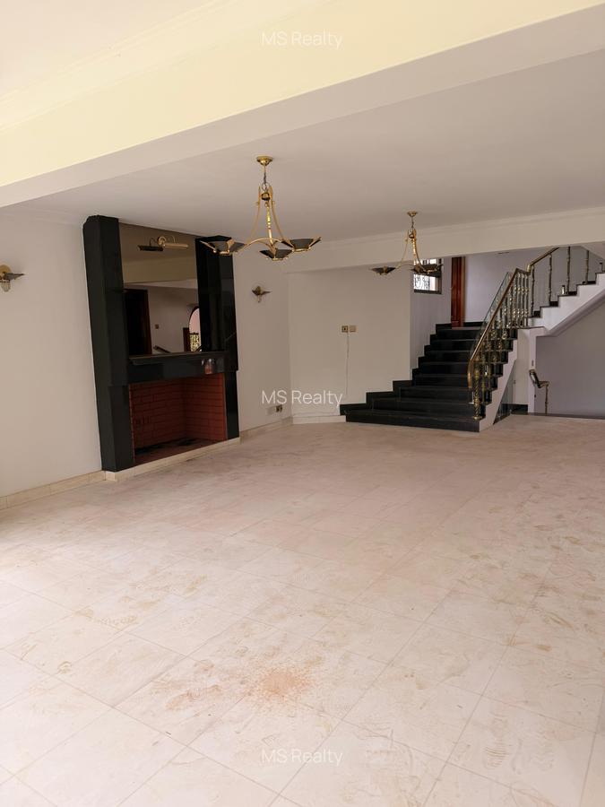 5 Bed House with En Suite in Gigiri - 5