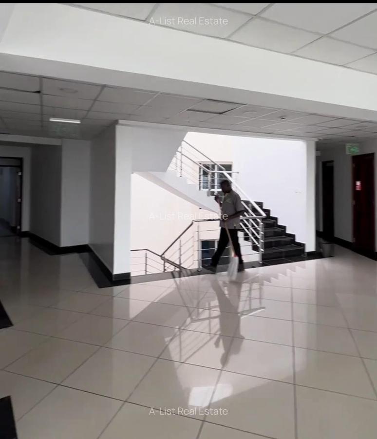 1,600 ft² Office with Service Charge Included at Upper Hill Area - 2