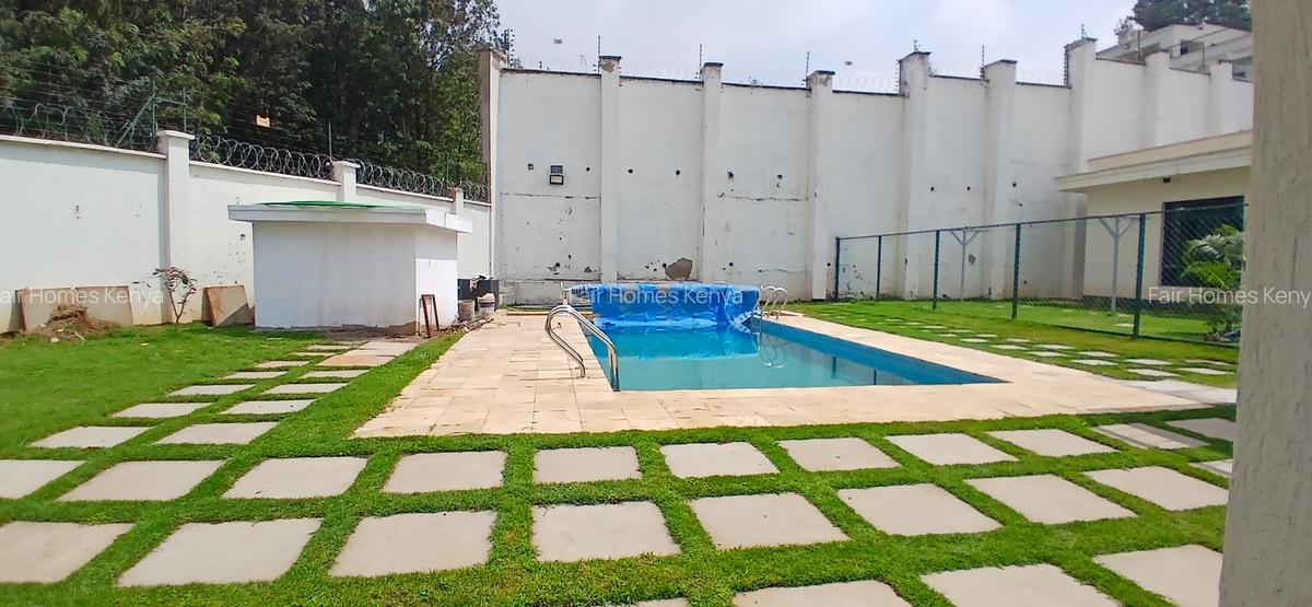 6 Bed Townhouse with En Suite at Kibagare Way - 5