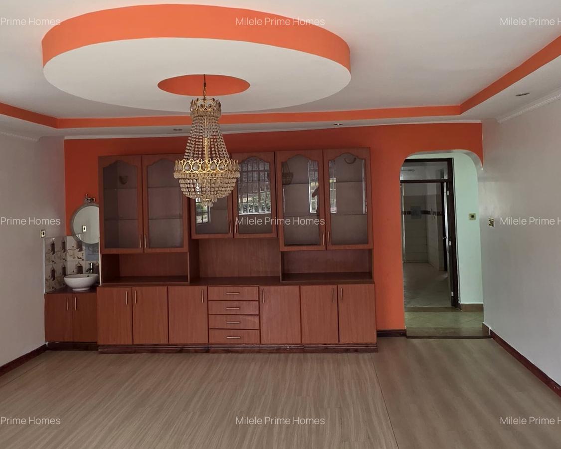 5 Bed Villa with En Suite at Runda Grove - 6