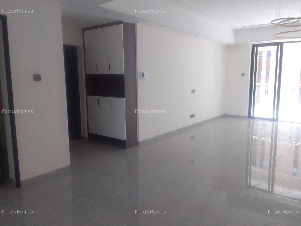 2 Bed Apartment with En Suite in Kilimani - 10