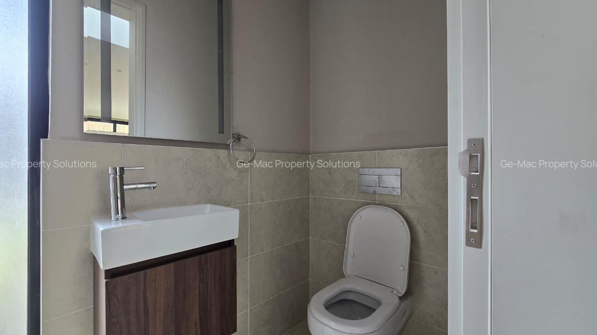 4 Bed House with En Suite in Kiambu Road - 12
