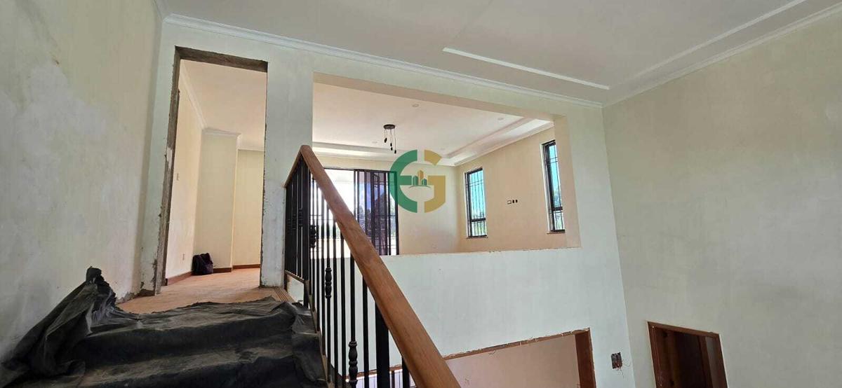 6 Bed House with En Suite in Loresho - 13