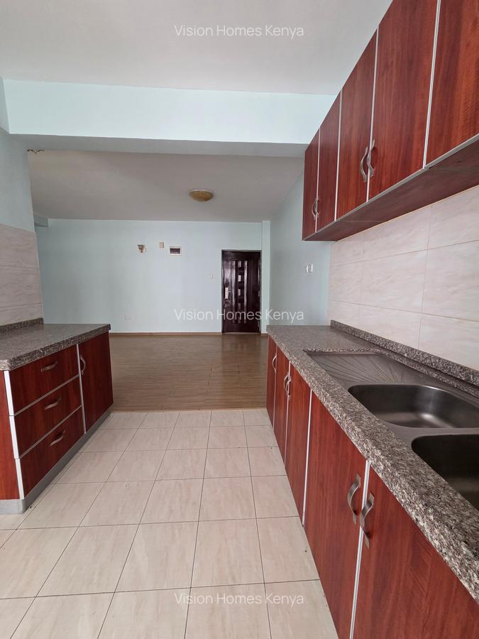 3 Bed Apartment with En Suite in Lavington - 2