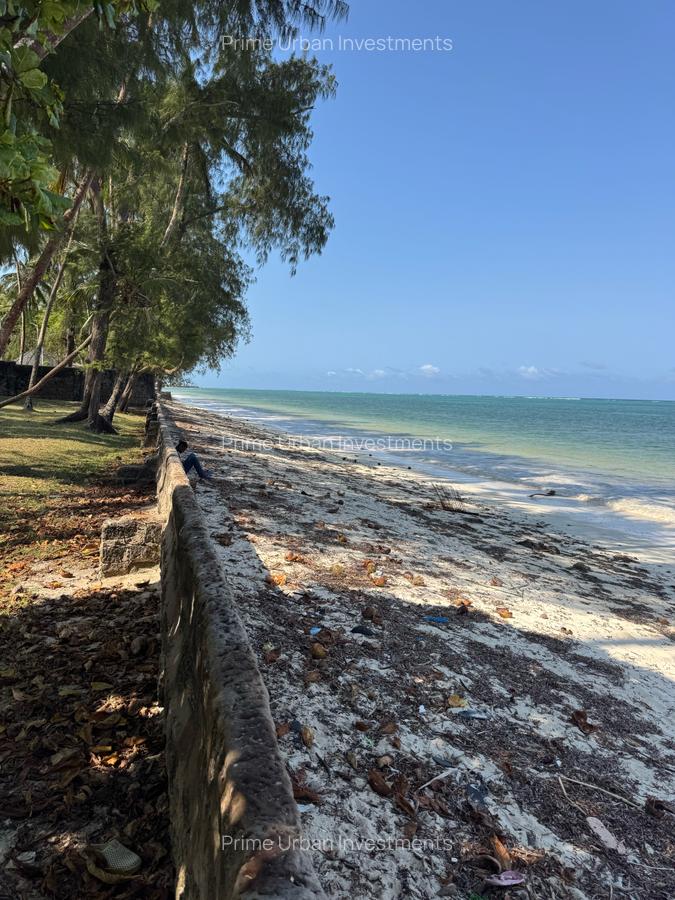 15,783 m² Land in Kikambala - 8