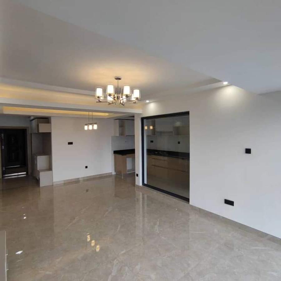 2 Bed Apartment with En Suite in Lavington - 6