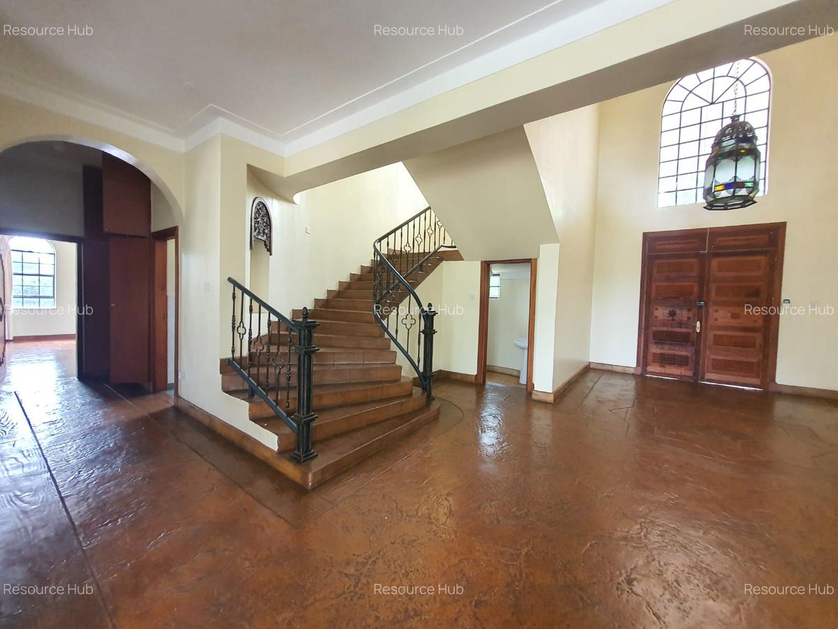 5 Bed House with En Suite at Nyari - 15