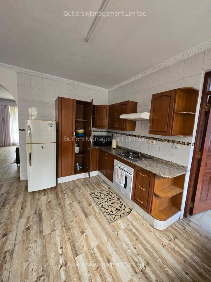 Furnished 3 Bed Apartment with En Suite in State House - 10