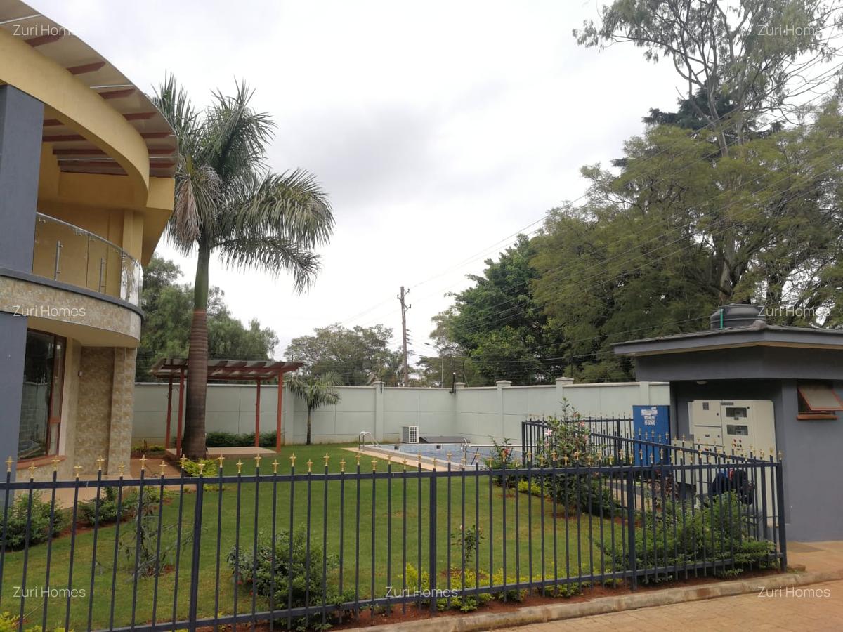 5 Bed Townhouse with En Suite in Lavington - 15
