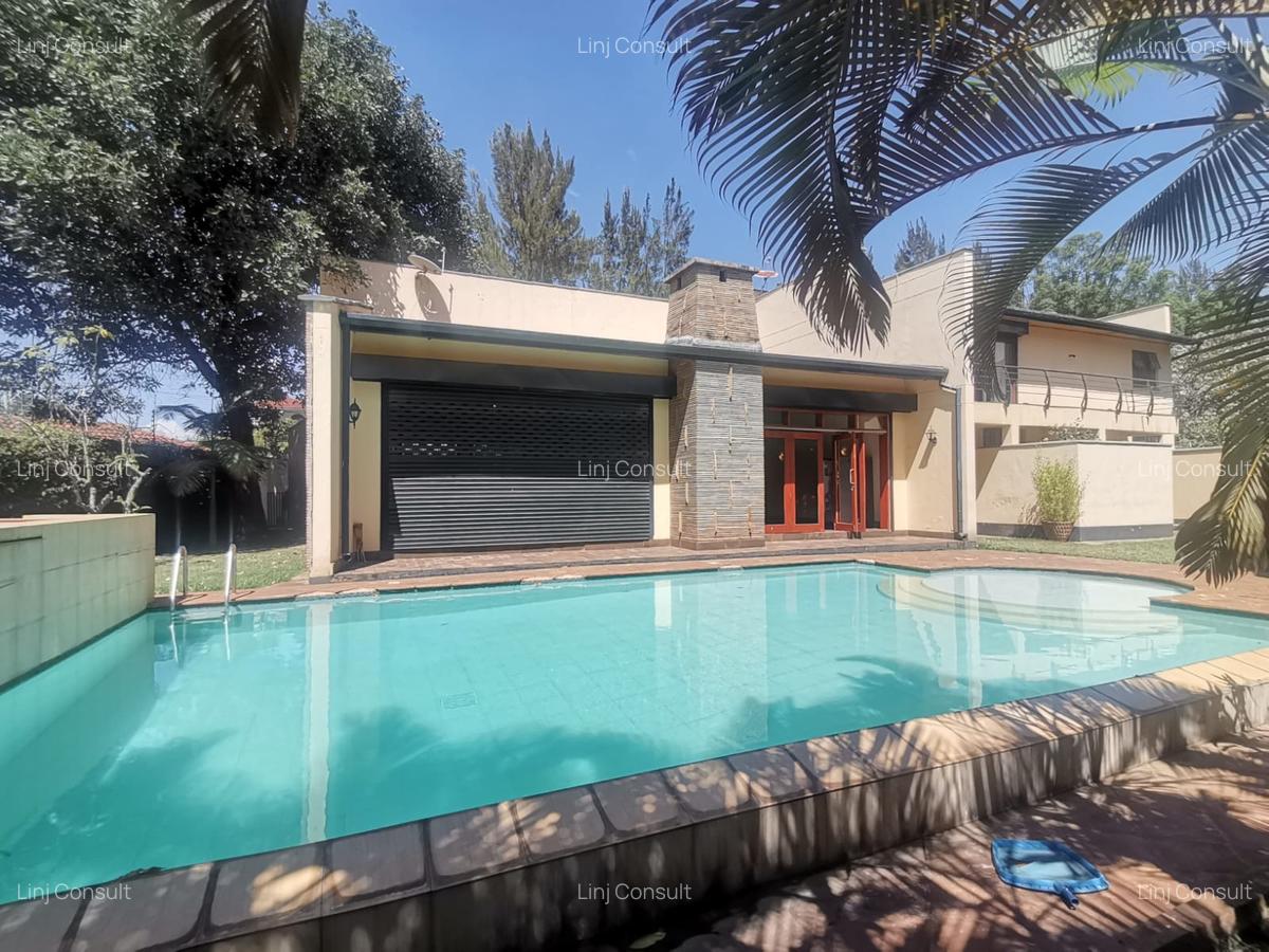 4 Bed House with En Suite at Runda - 1