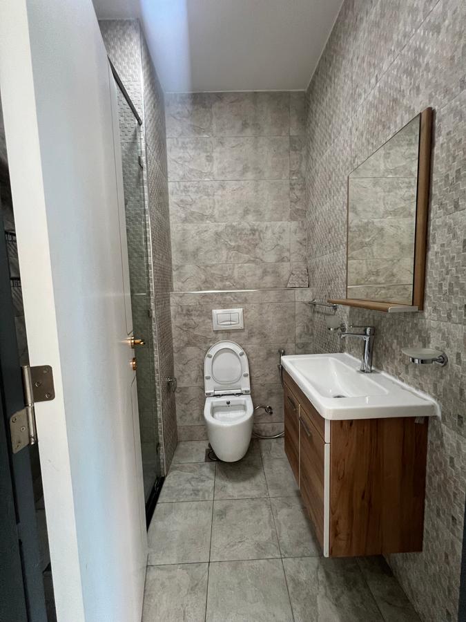 3 Bed Apartment in Kileleshwa - 2