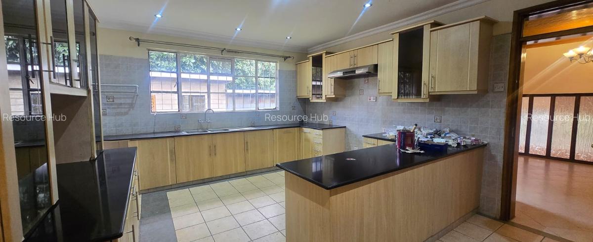 4 Bed House with En Suite at Karen - 6