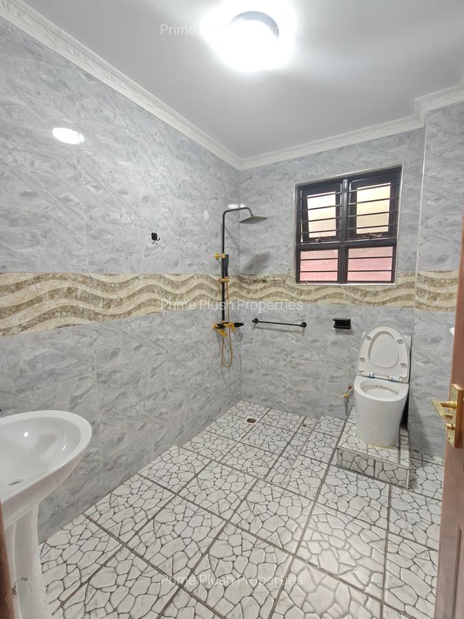 5 Bed House with En Suite in Karen - 13
