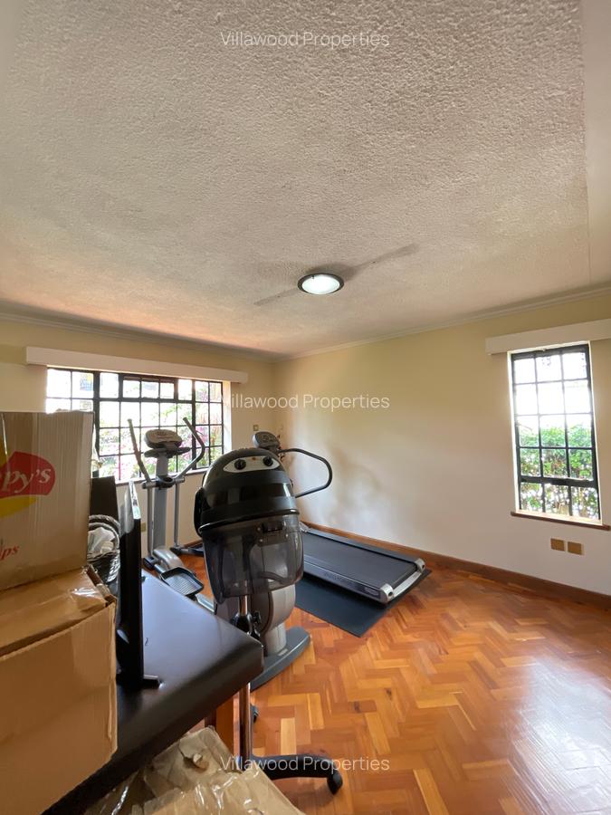 4 Bed House with En Suite in Spring Valley - 7