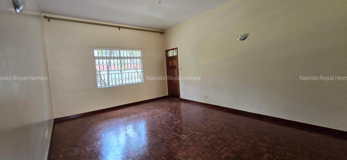 5 Bed Townhouse with En Suite at Lavington Green - 4