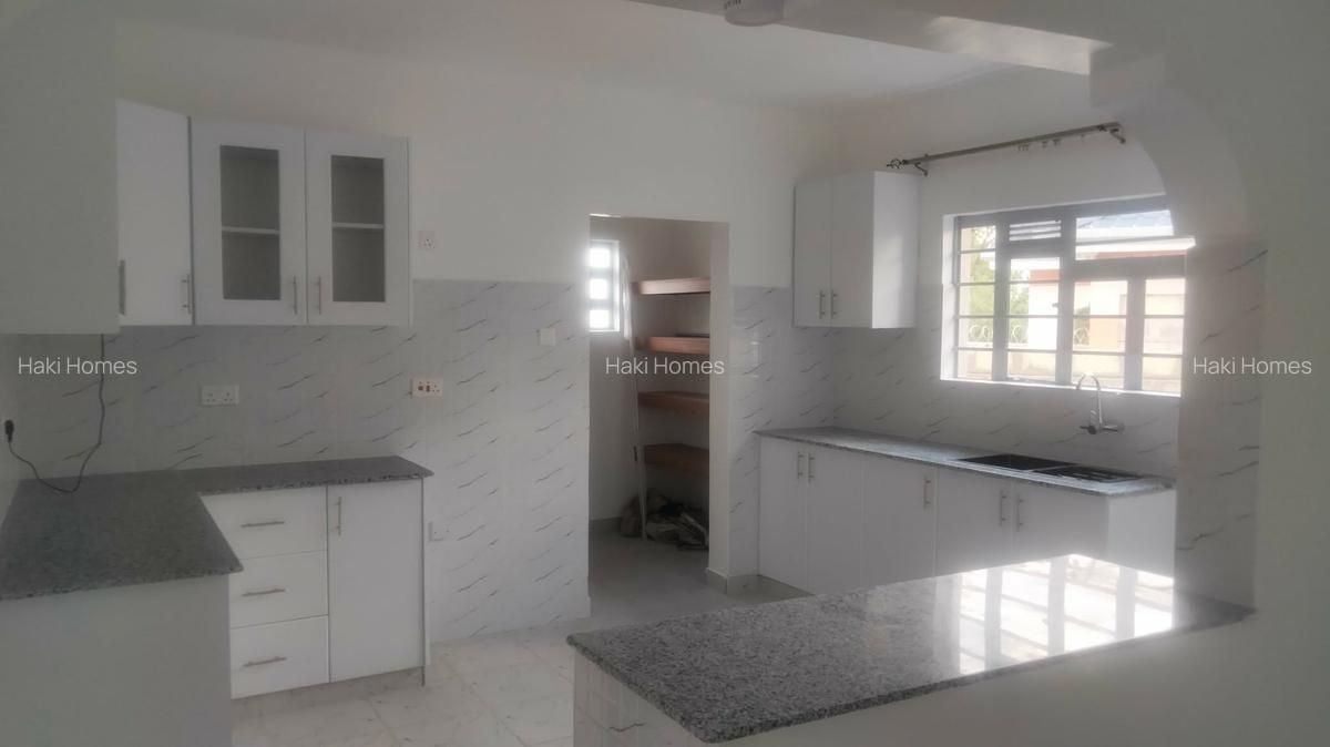 4 Bed House with En Suite at Nkoroi - 11