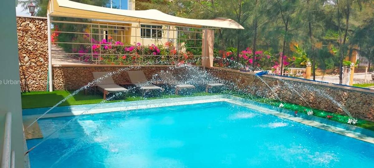 4 Bed Villa with En Suite in Kilifi - 5