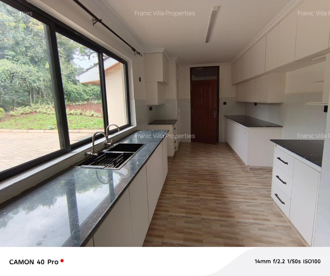 4 Bed House with En Suite at Loresho - 10