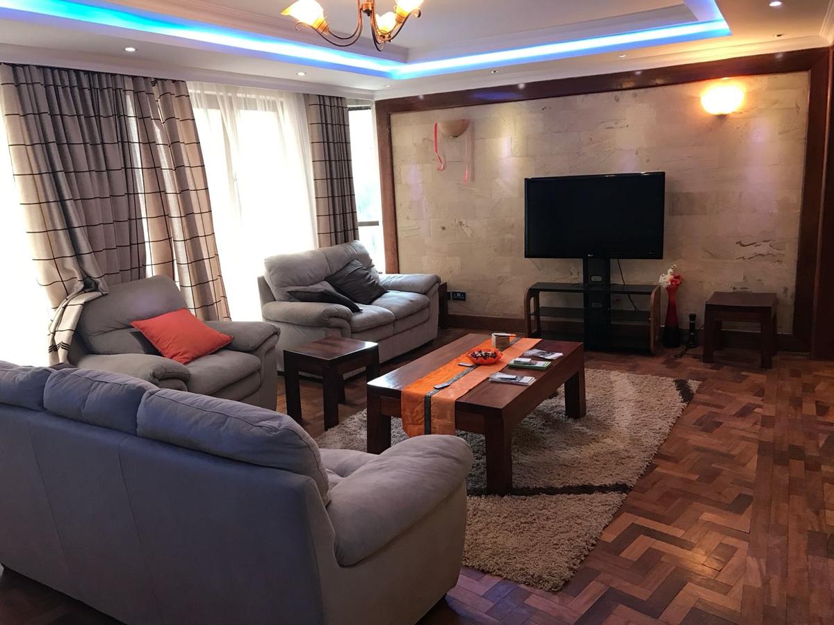 3 Bed Apartment with En Suite at Hatheru Rd - 2