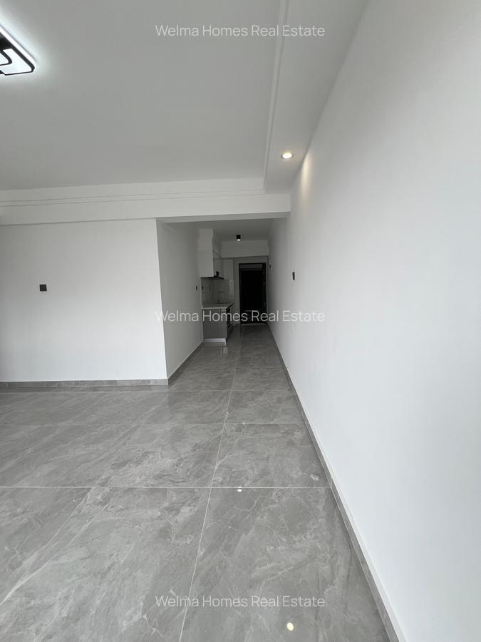 1 Bed Apartment with Gym in Kilimani - 6