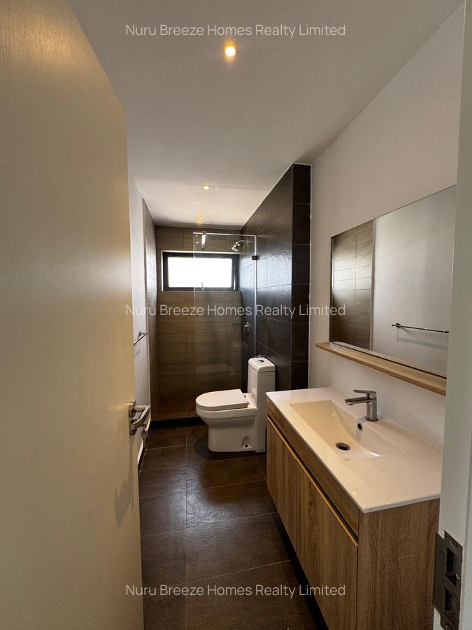 2 Bed Apartment with En Suite in Lavington - 8