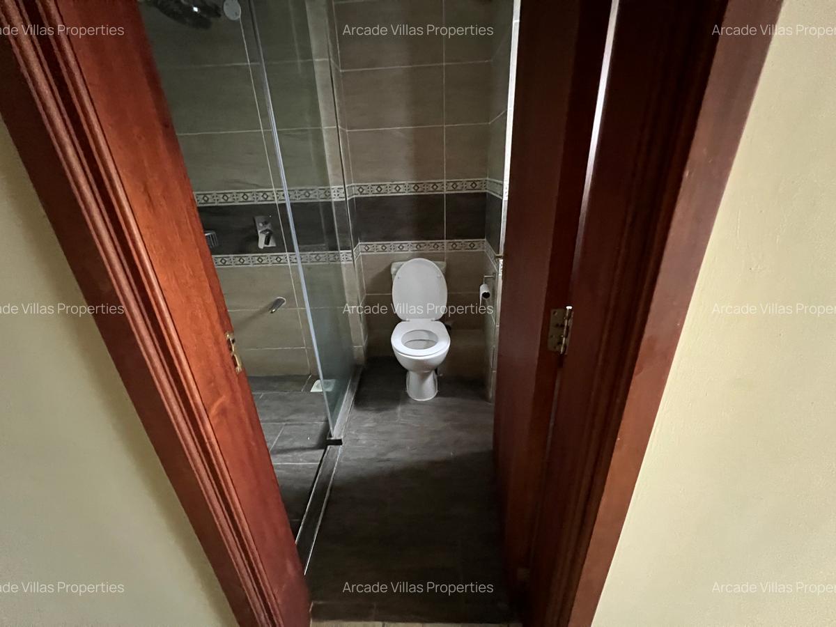 2 Bed Apartment with En Suite in Kileleshwa - 11