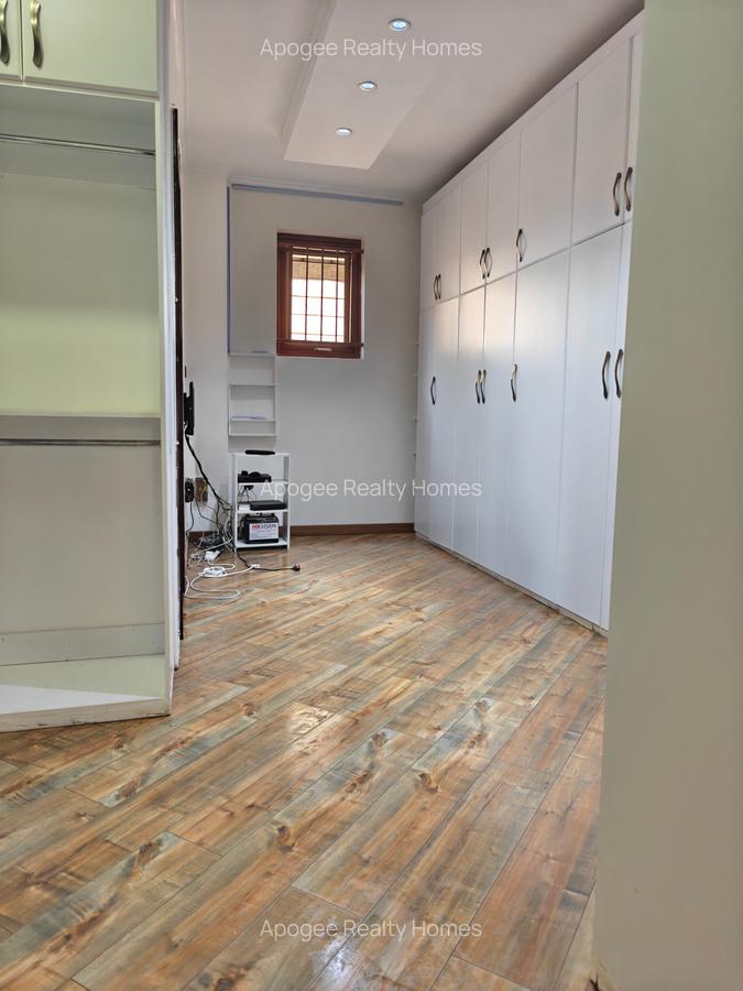 5 Bed House with En Suite at Muthaiga North - 18