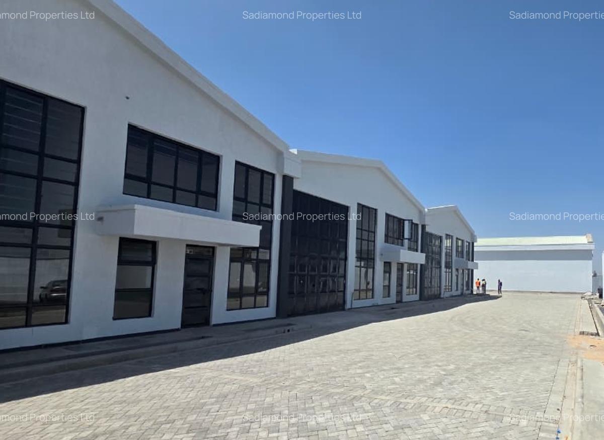 6,000 ft² Warehouse at Ruiru - 1