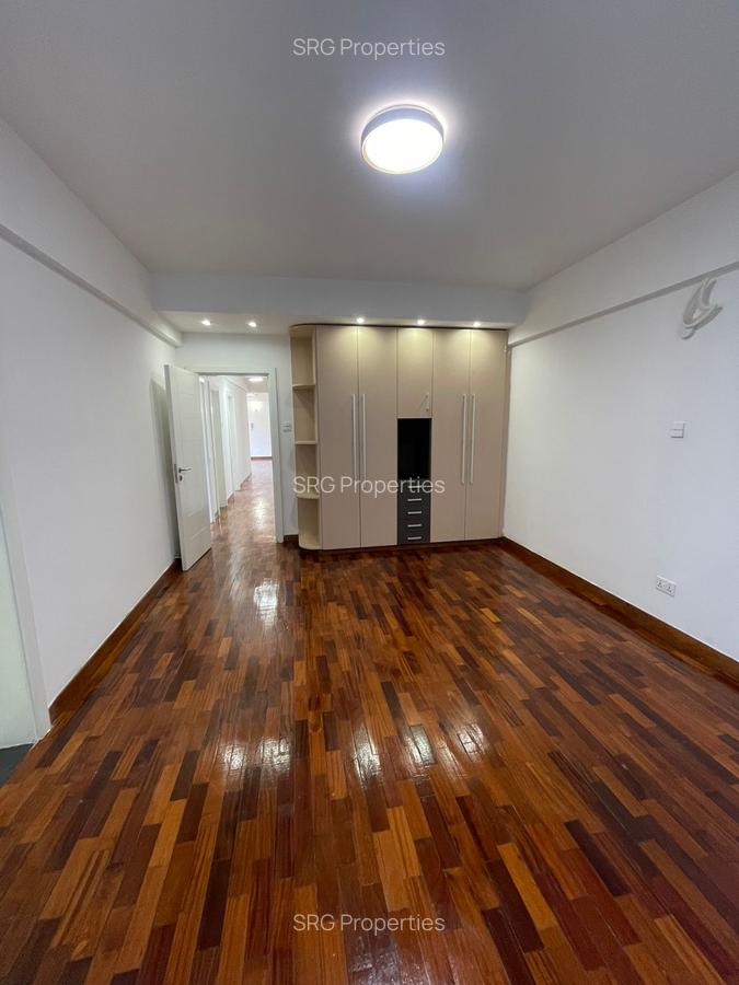 4 Bed Apartment with En Suite in Kileleshwa - 12