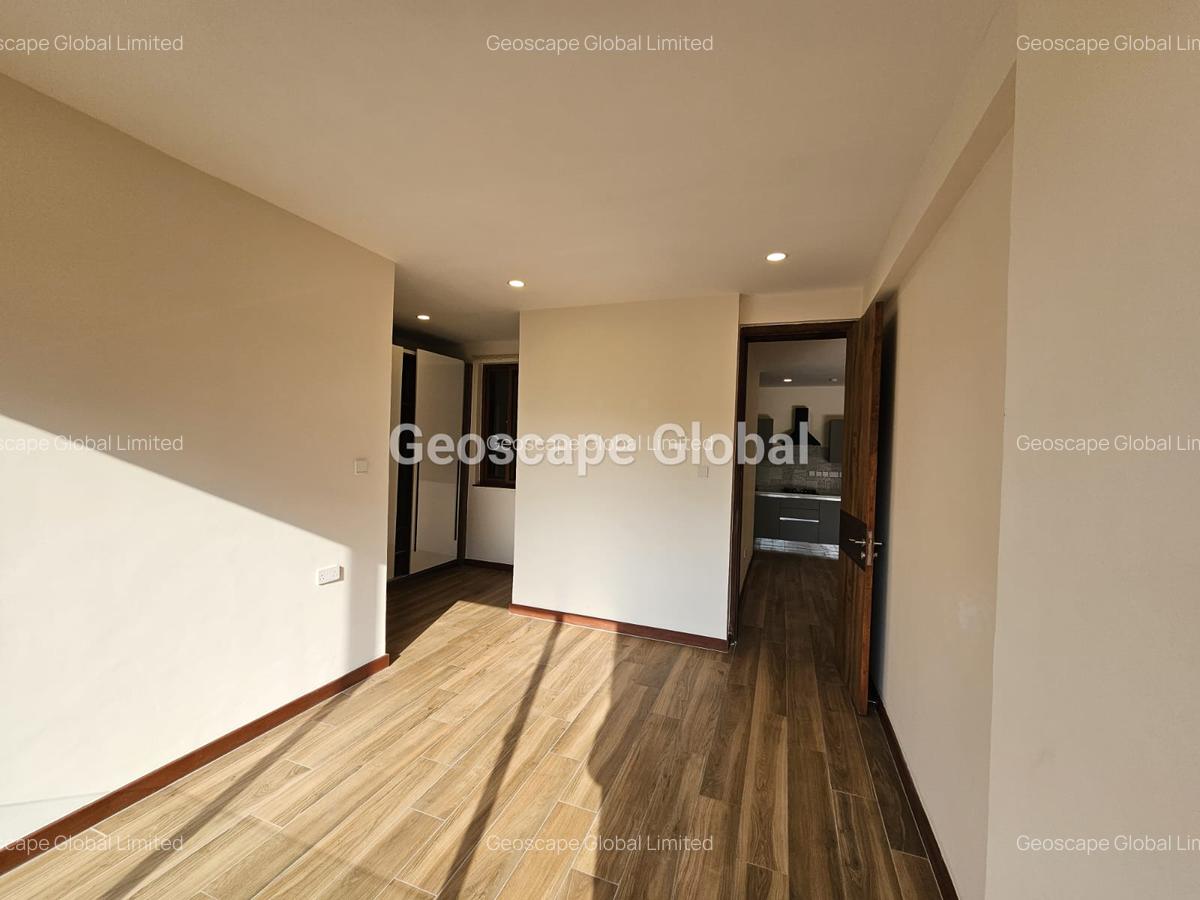 3 Bed Apartment with En Suite in Westlands Area - 2