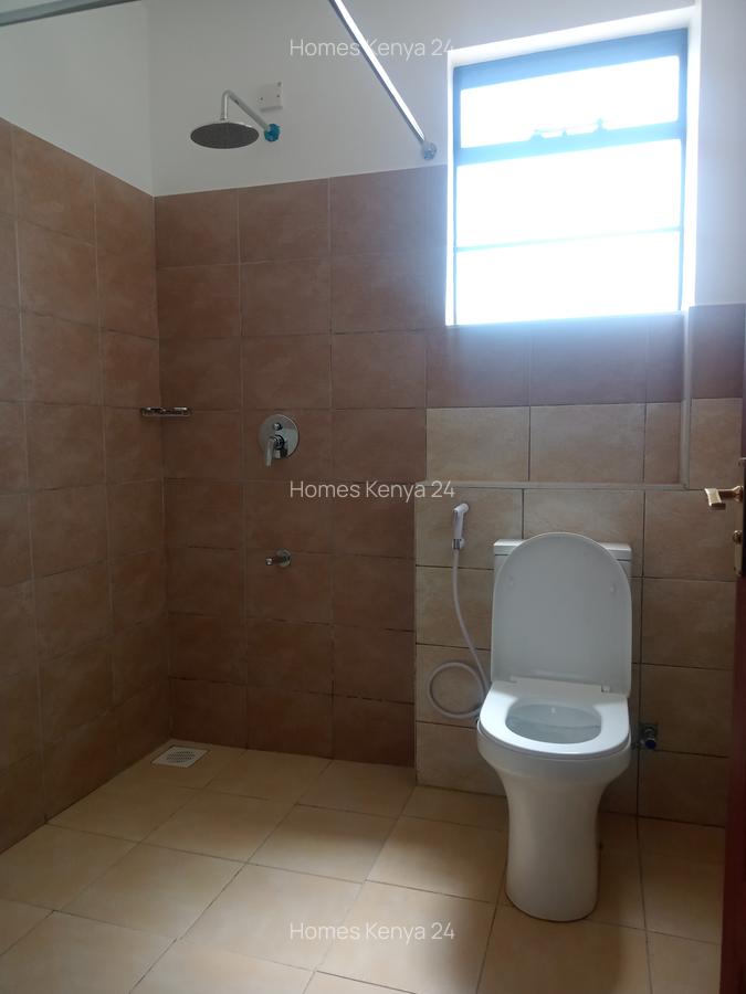 3 Bed Apartment in Tatu City - 13