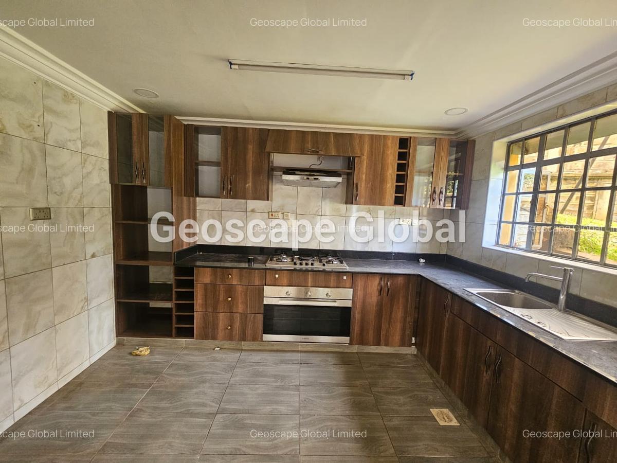 3 Bed House with En Suite in Runda - 5