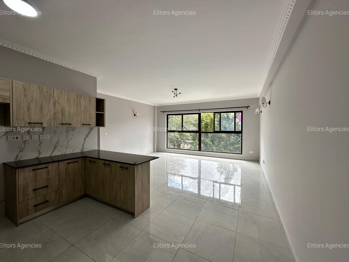 2 Bed Apartment with En Suite at School Lane - 2