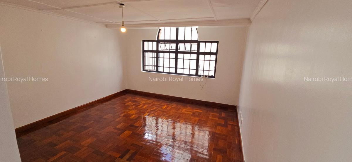 4 Bed Townhouse with En Suite at Gitanga Road - 9