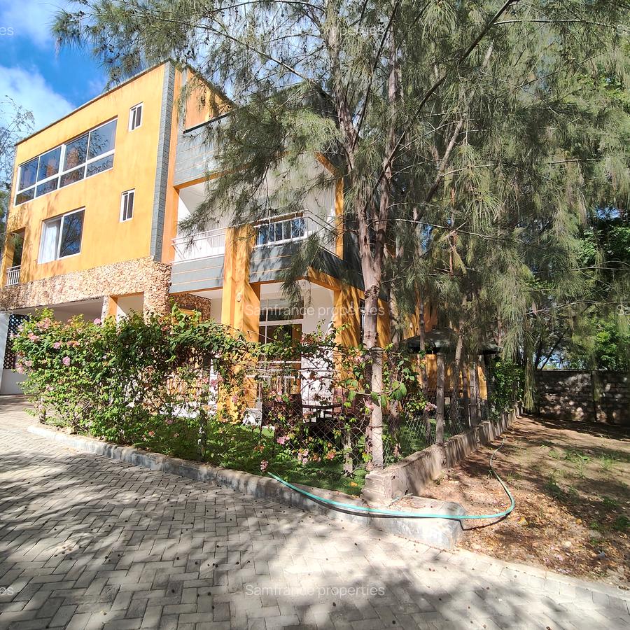 4 Bed Villa with En Suite at Kikambala - 3